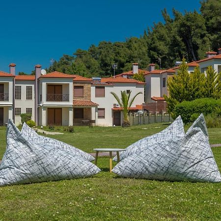 Sunset Villas Посиди Екстериор снимка
