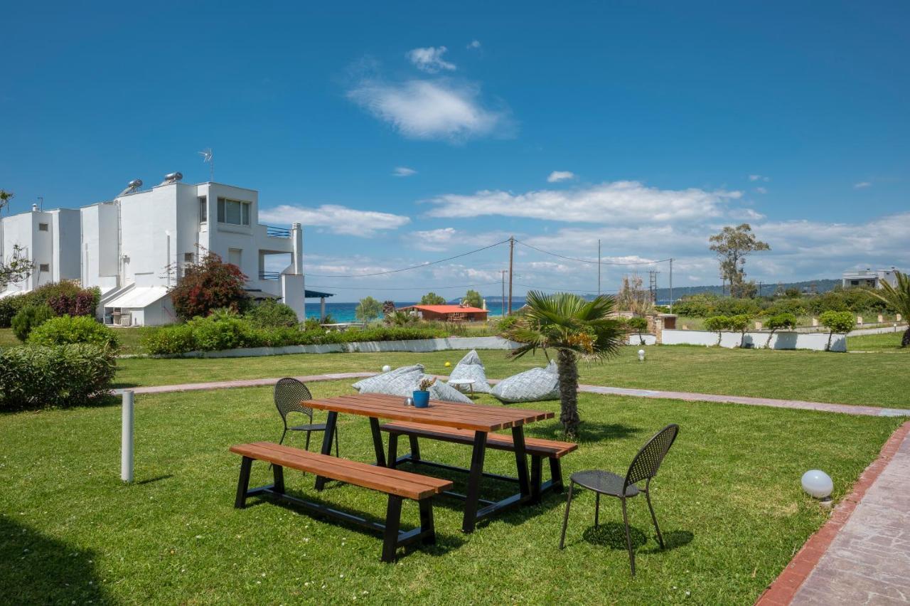 Sunset Villas Посиди Екстериор снимка