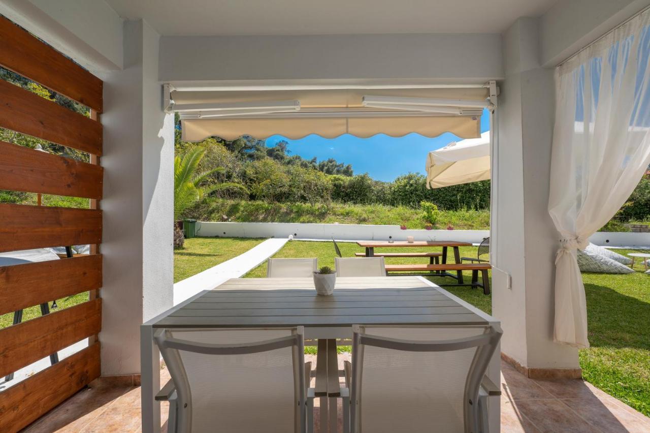 Sunset Villas Посиди Екстериор снимка