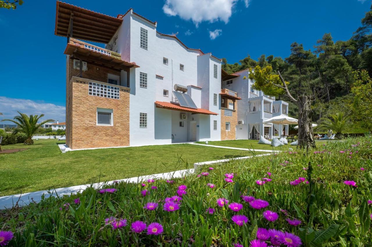 Sunset Villas Посиди Екстериор снимка