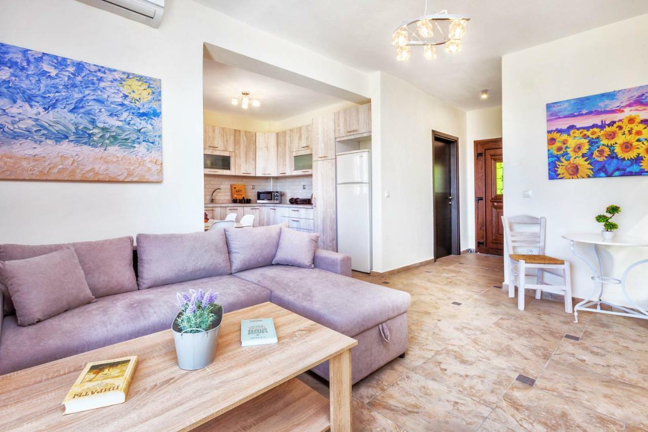 Sunset Villas Посиди Екстериор снимка